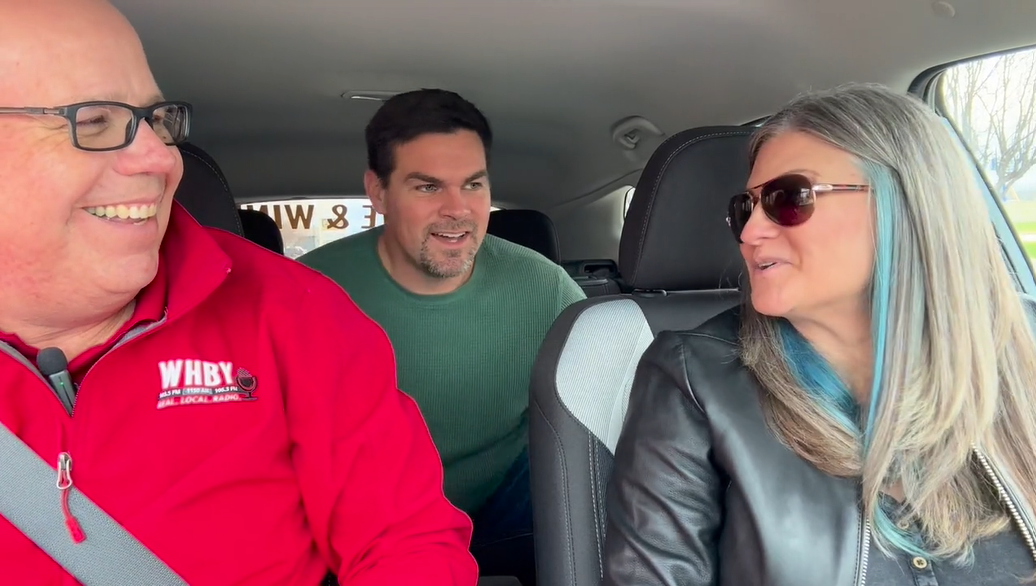 OAUW Carpool Karaoke Holiday Edition